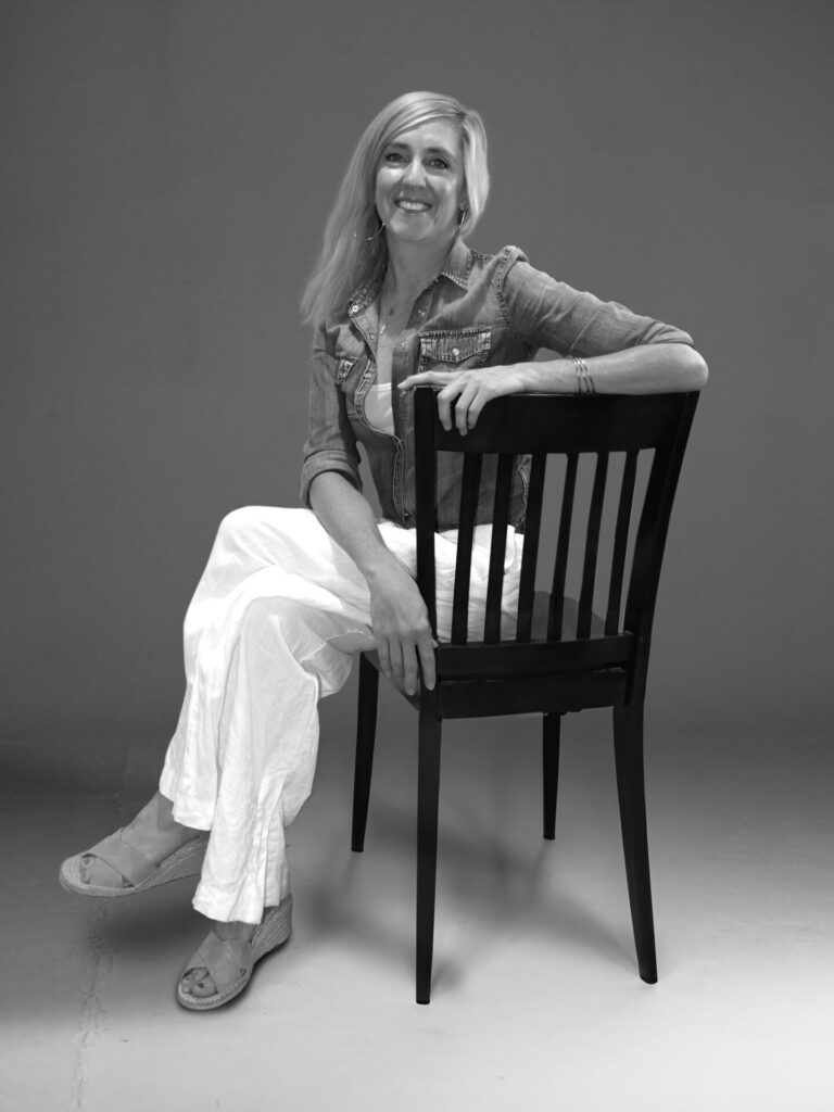 Erin Black and White